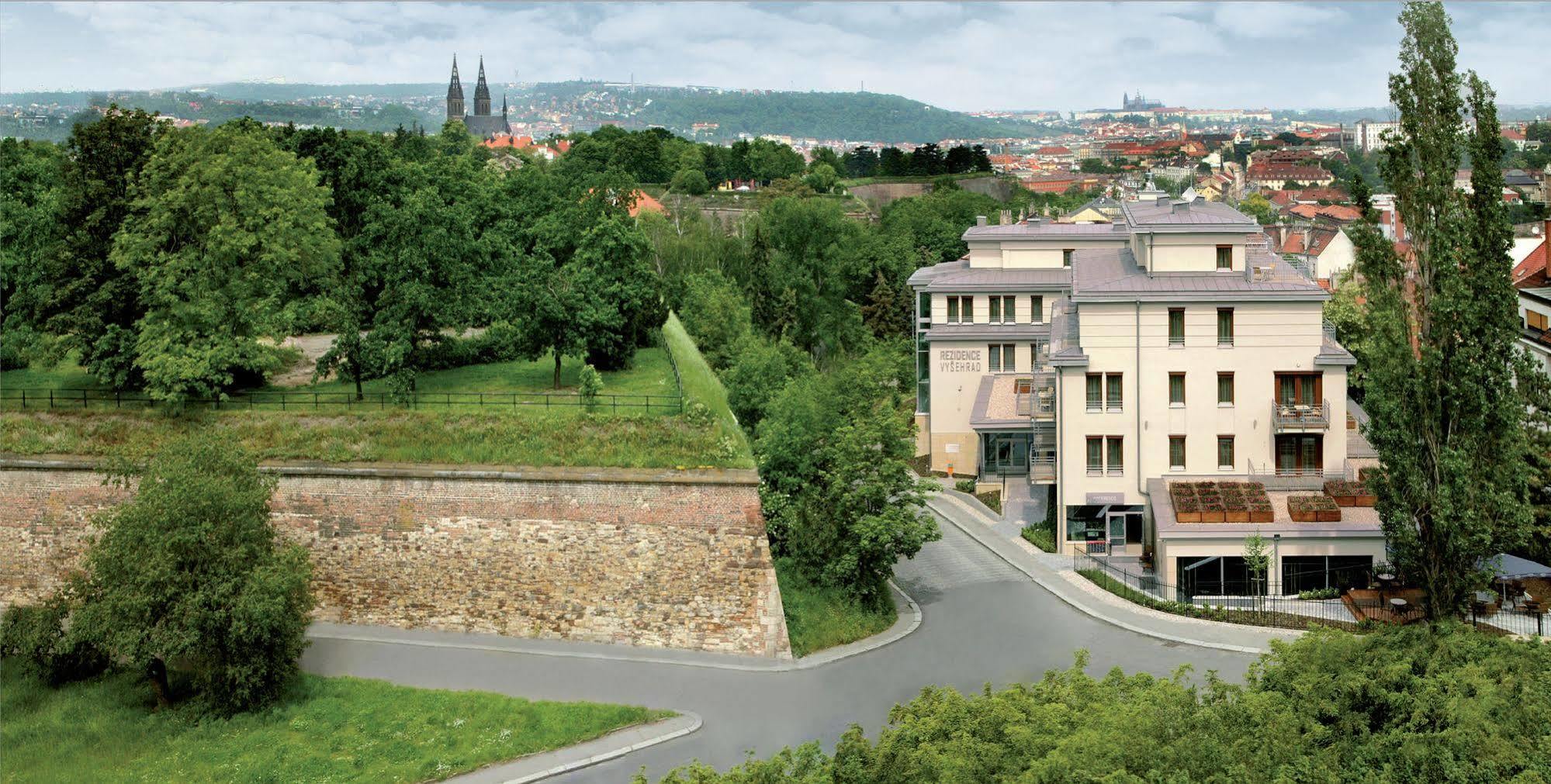 Rezidence Vysehrad Hotel Praha Bagian luar foto